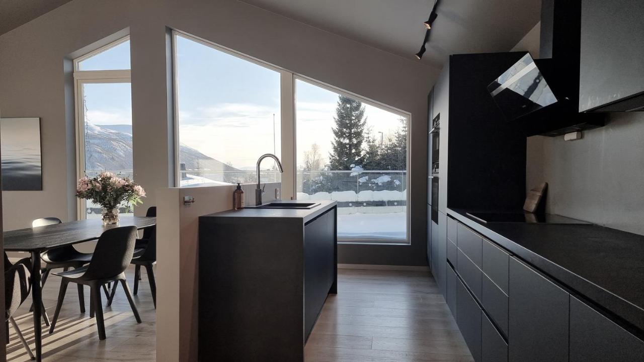 Staying 5 - New And Modern Tromso